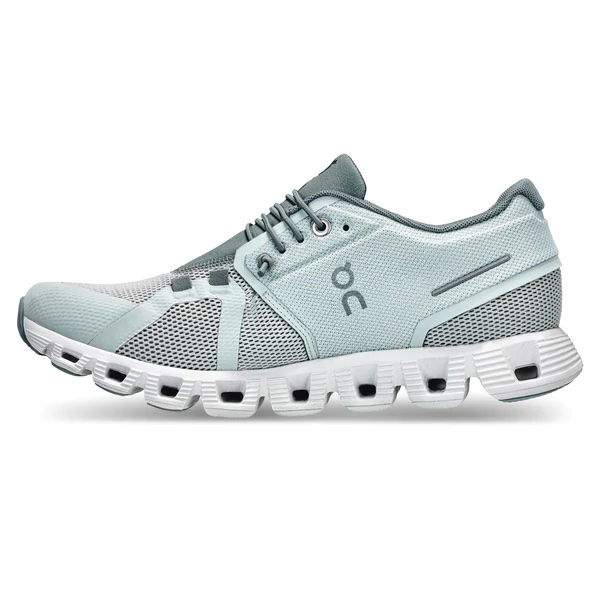 Sneakers och skor On Running Cloud 5 W Blå | 59.98895, 0