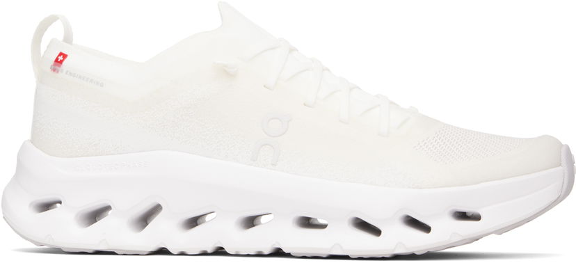 Sneakers och skor On Running On Cloudtilt Moon Vit | 3MF30670664