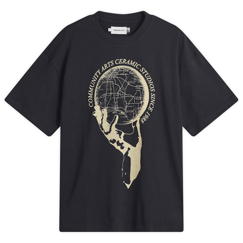 T-shirt Honor The Gift Honor Ceramic Studio Community Arts Graphic T-Shirt Svart | HTG250345-BLK