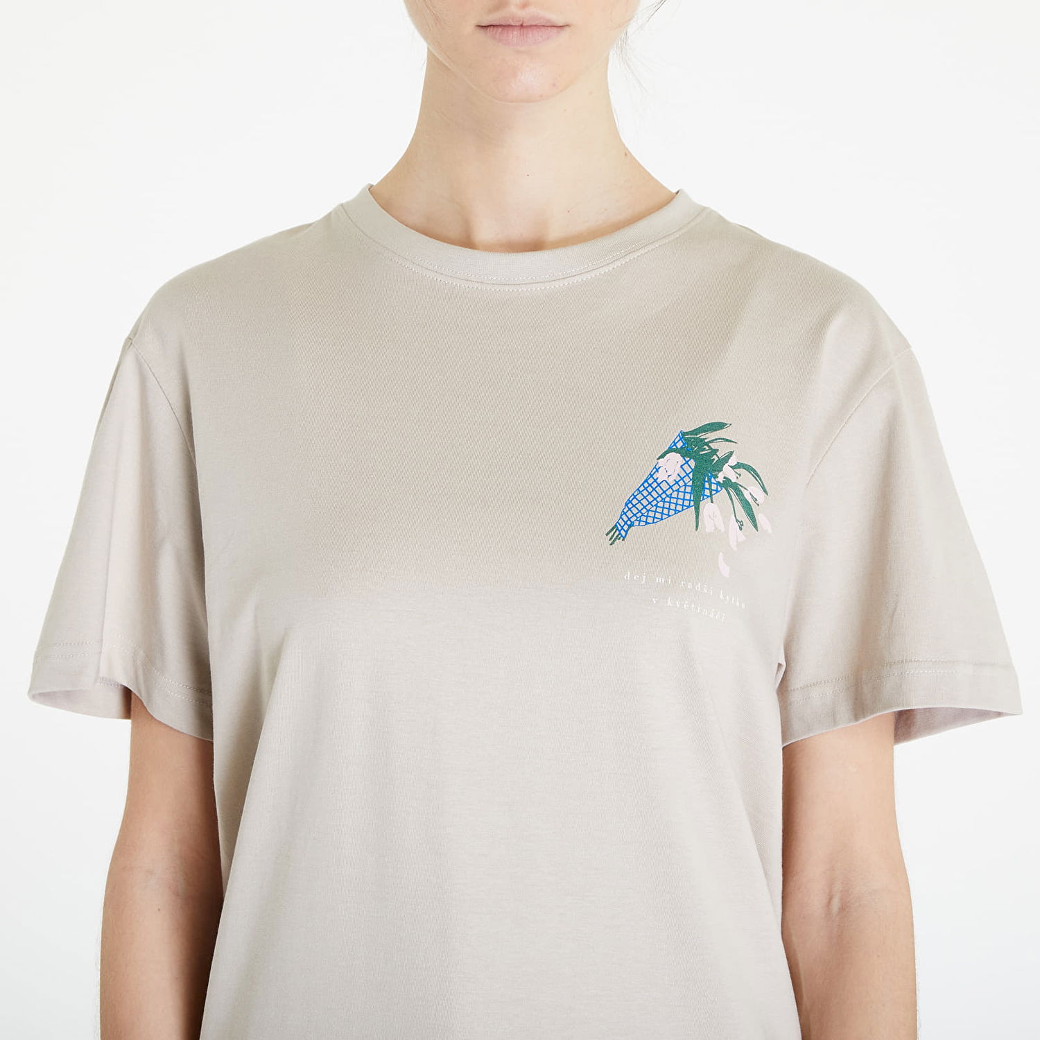 T-shirt Queens Dej Mi Radši Kytku V Květináči T-Shirt Beige | QNS_036, 1