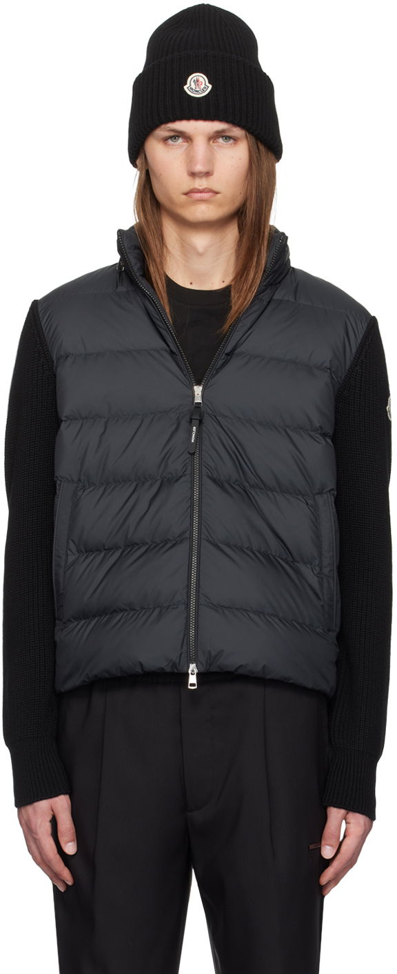 Pufferjacka Moncler Padded Zip-Up Hoodie Svart | J20919B00032M1131