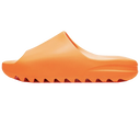 Kategori Yeezy Slide